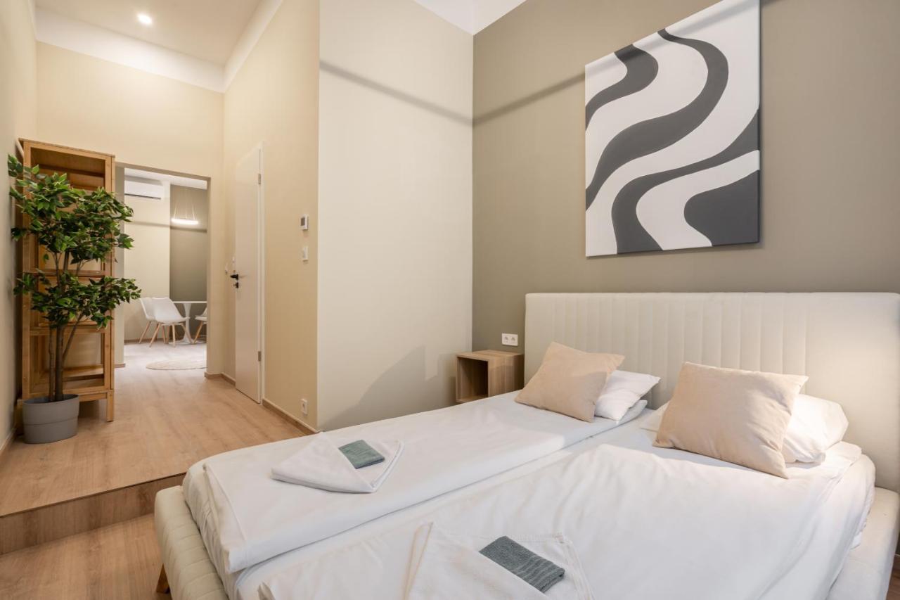 N36- Boutique Apartments, Best Location, By Bqa Budapest Ruang foto