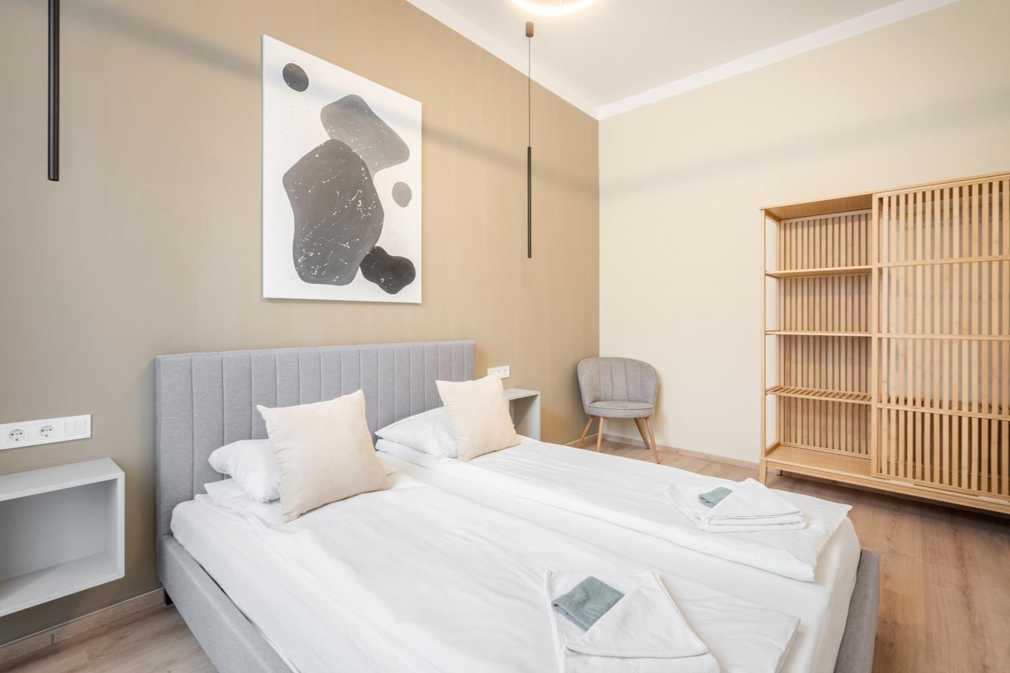 N36- Boutique Apartments, Best Location, By Bqa Budapest Ruang foto